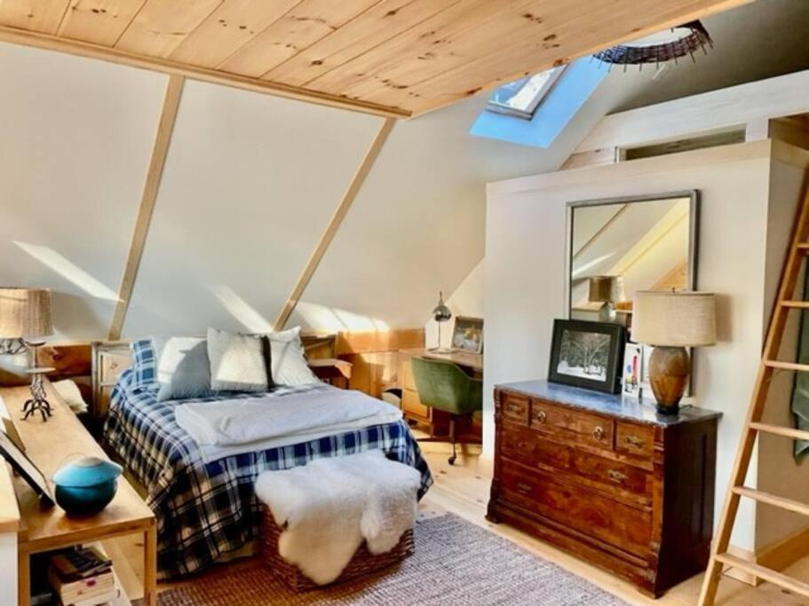 Sadawga Springs Retreat Holiday home Whitingham