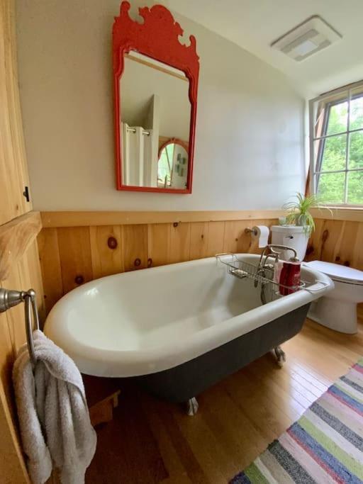 Sadawga Springs Retreat Holiday home